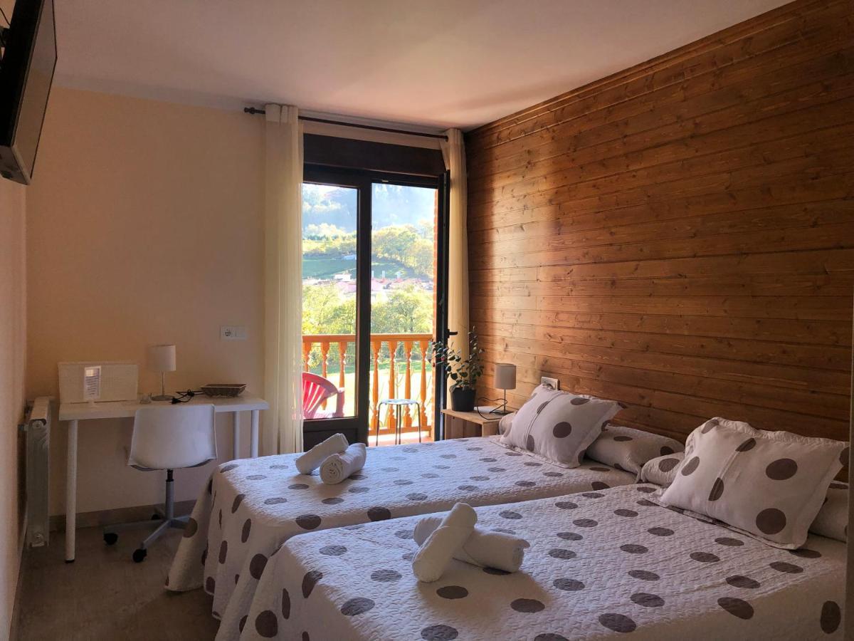 Alojamiento Rural Cosorios Onís Esterno foto